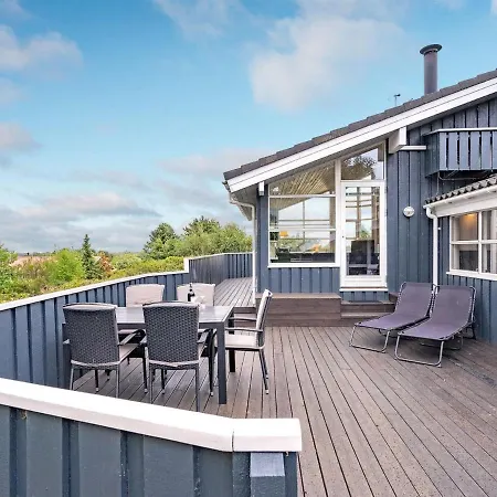 Carli - 1-2km From The Sea In Djursland And Mols By Interhome *